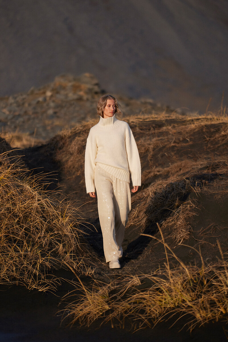 Fashionably feminine